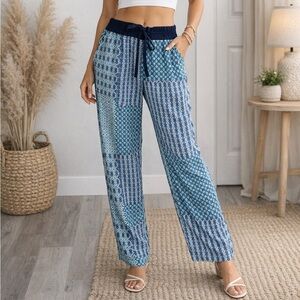 a.n.a Navy and Teal Geometric Pants